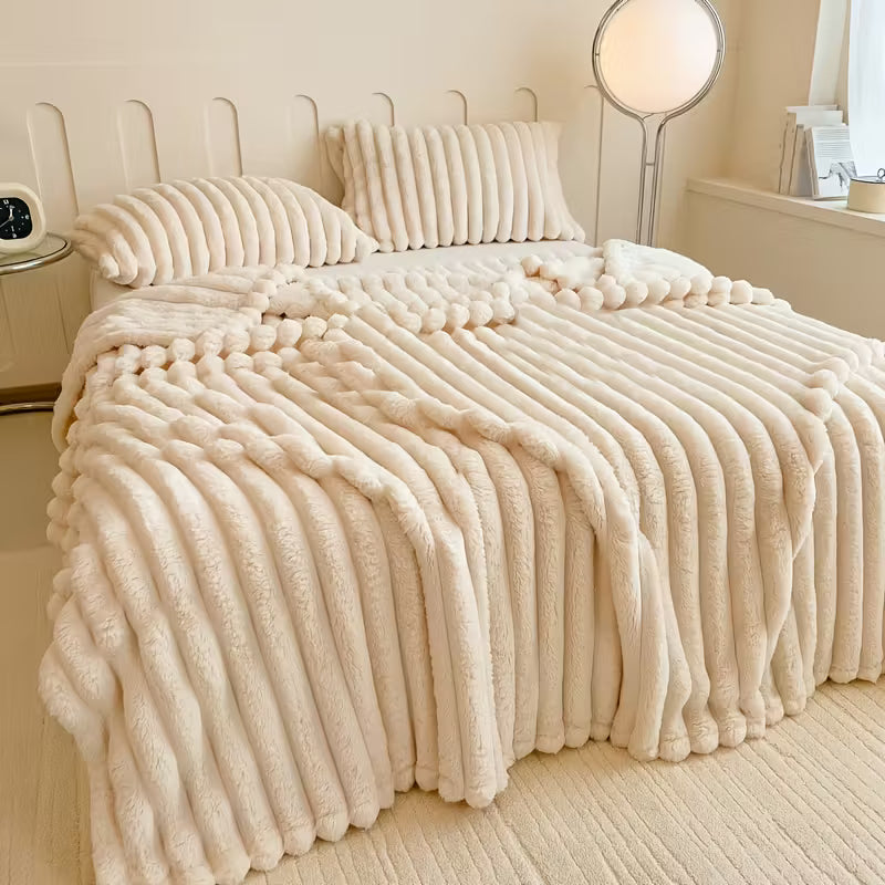 Flauschige Korallenfleece-Decke