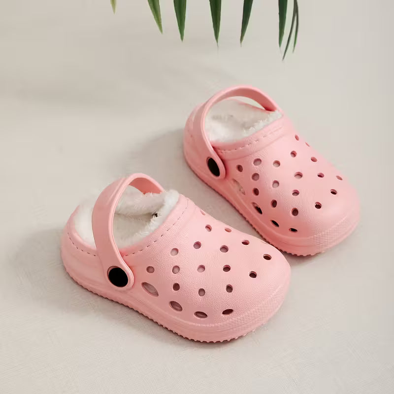 Warme Winter-Clogs für Kinder